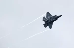 هواپیما f35